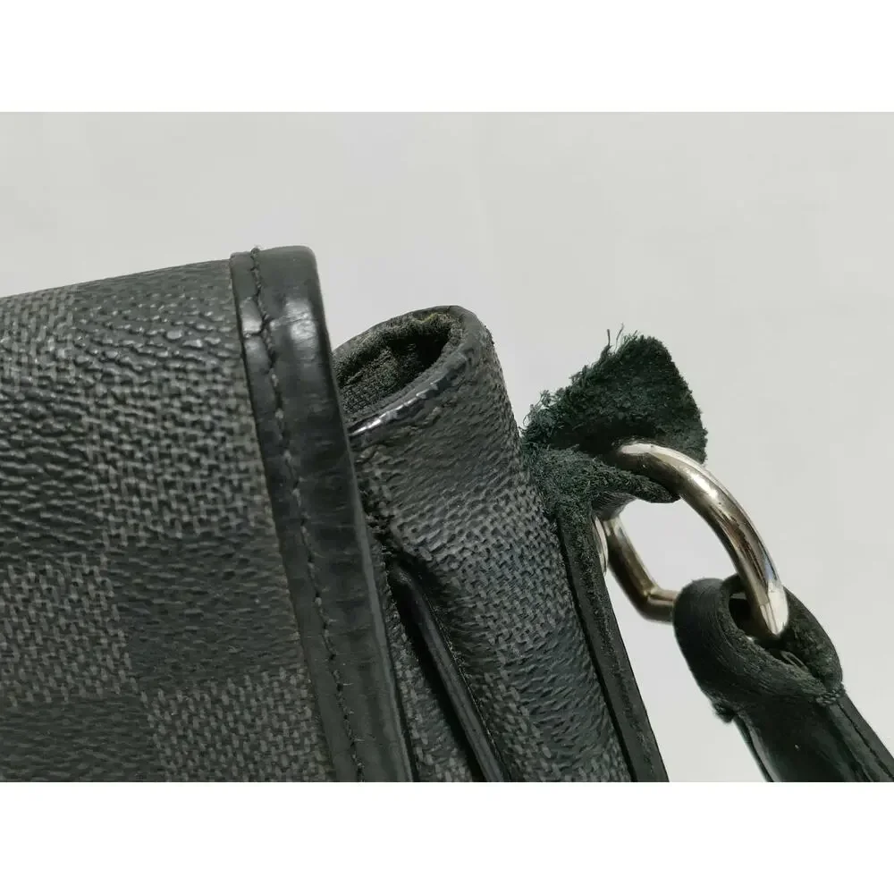 LOUIS VUITTON Damier Graphite Daniel MM Messenger Shoulder Bag N58033